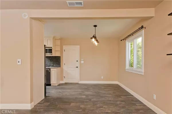 West Hills, CA 91304,22120 Parthenia ST