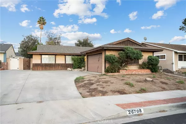 26708 Mocha DR, Saugus, CA 91350