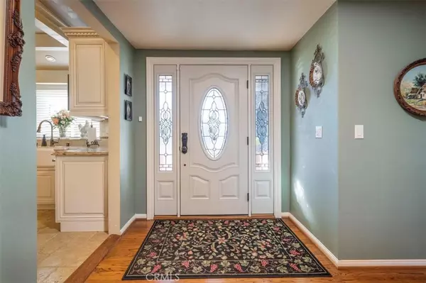 North Hills, CA 91343,9654 Valjean AVE