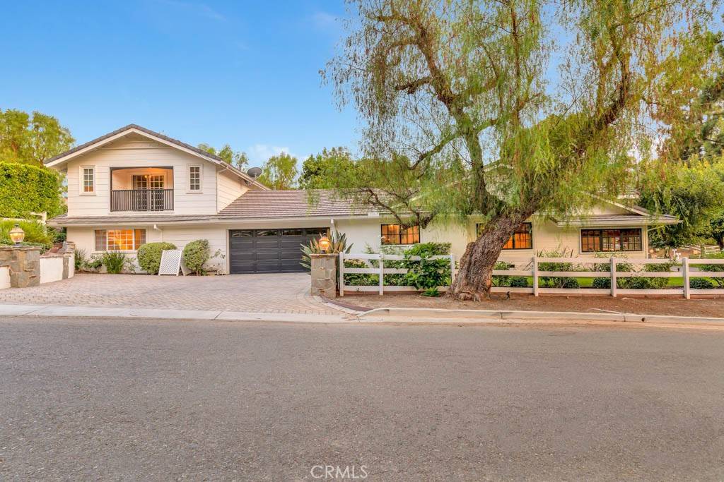 Hidden Hills, CA 91302,5488 Round Meadow RD