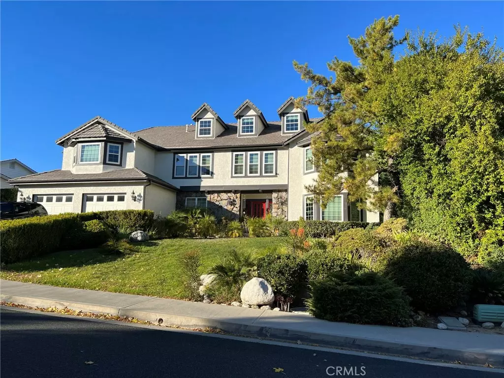 Newhall, CA 91321,24505 Peachland AVE