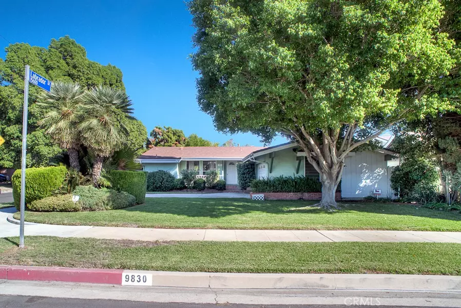 9830 Aqueduct AVE, North Hills, CA 91343