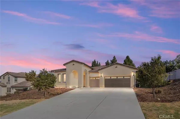 15602 Via Bassano DR, Bakersfield, CA 93306