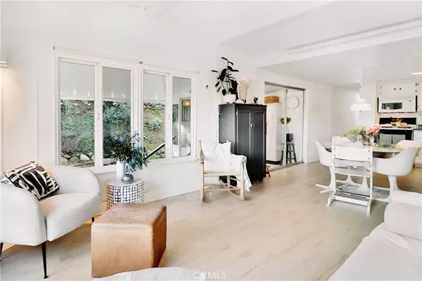 Ojai, CA 93023,950 Woodland AVE #11