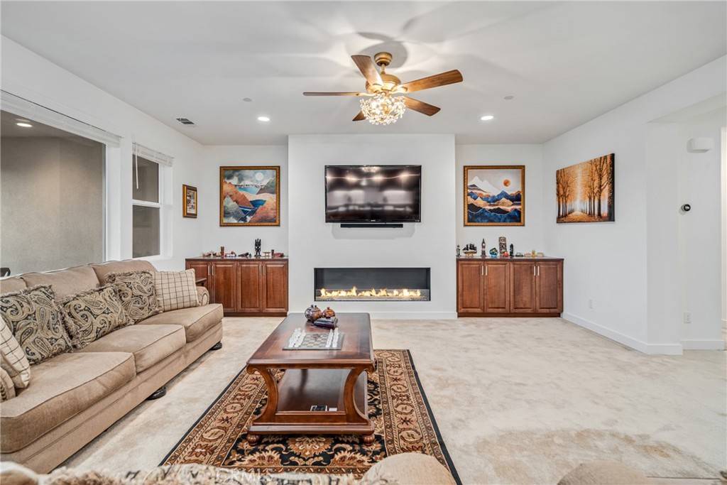 Palmdale, CA 93551,4079 Bridle CT