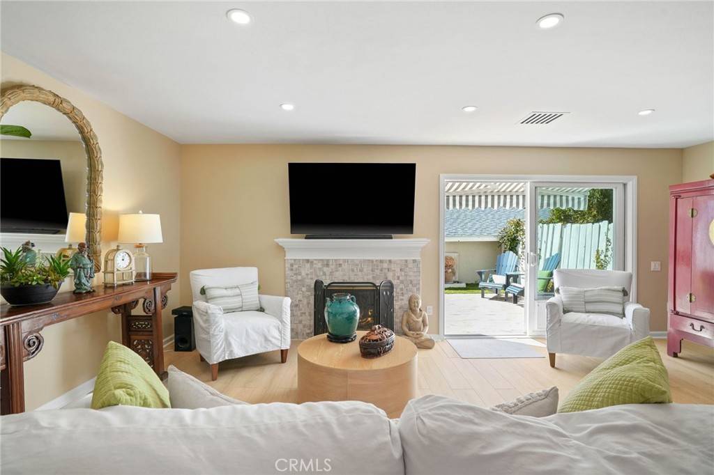 26270 Alizia Canyon DR, Calabasas, CA 91302