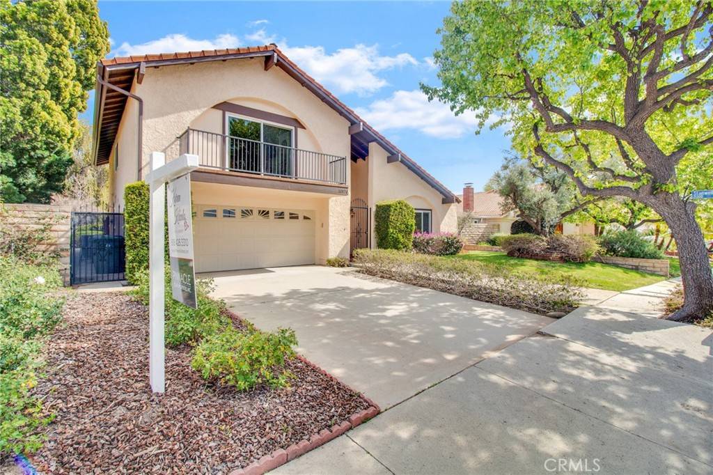 Chatsworth, CA 91311,10570 Deering AVE