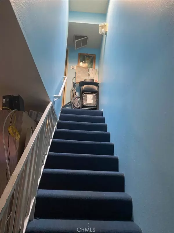 Van Nuys, CA 91402,8331 Cedros AVE #14