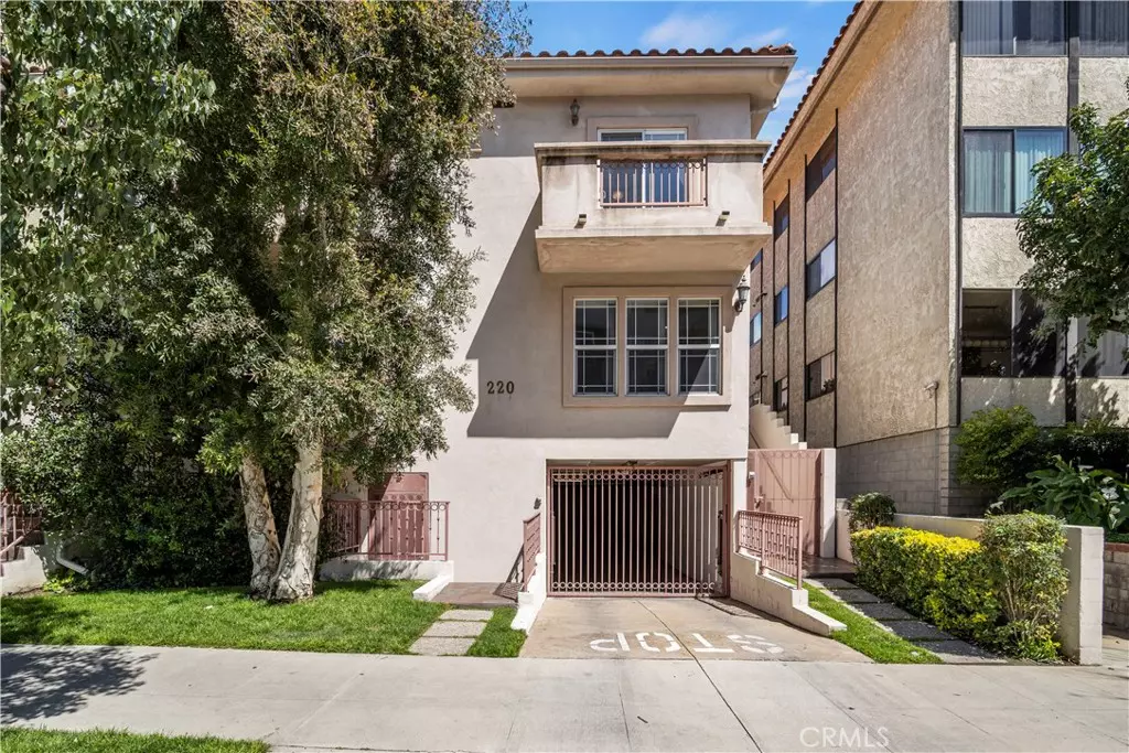 Burbank, CA 91505,220 N Valley ST #102