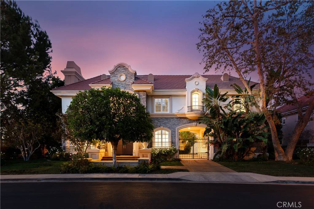 19265 Allandale DR, Tarzana, CA 91356
