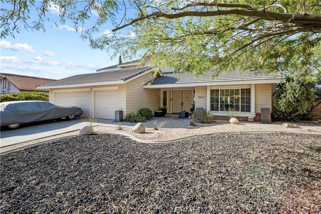 5637 Redwood AVE, Palmdale, CA 93551