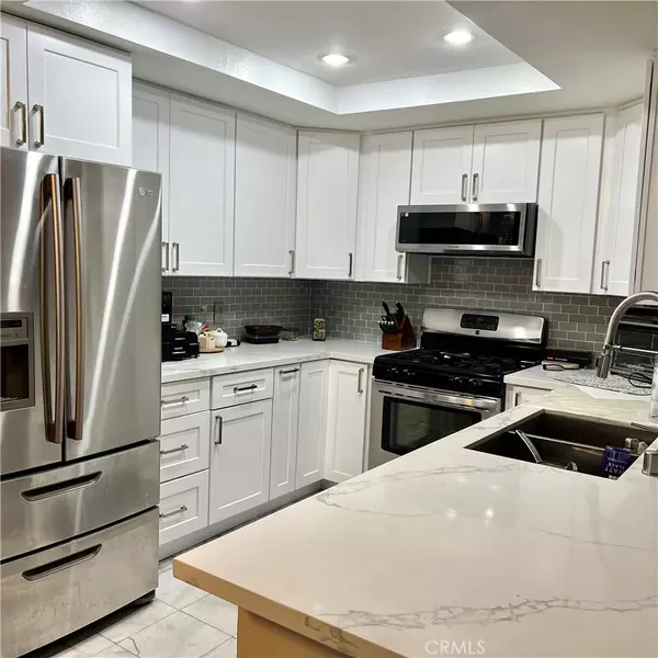 Van Nuys, CA 91405,15155 Sherman WAY #47