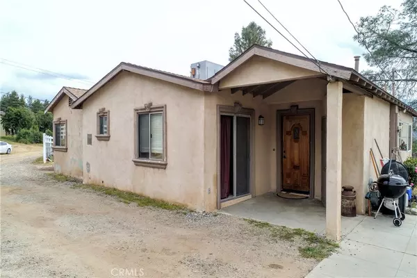 Agua Dulce, CA 91390,12024 Darling RD