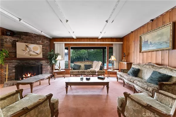 Sherman Oaks, CA 91401,5453 Hazeltine AVE