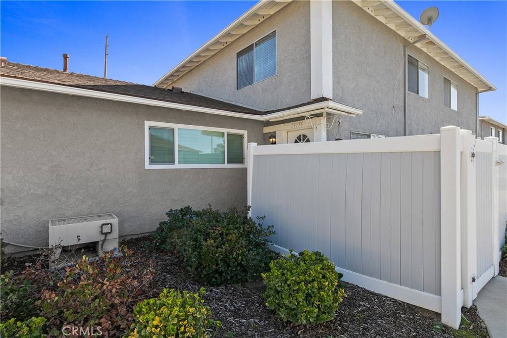 28158 Robin AVE, Saugus, CA 91350