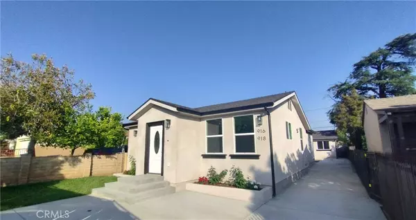 916 918 MACNEIL, San Fernando, CA 91340