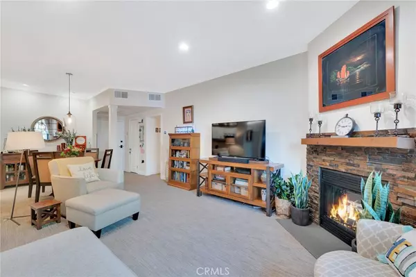 Playa Del Rey, CA 90293,8162 Manitoba ST #120