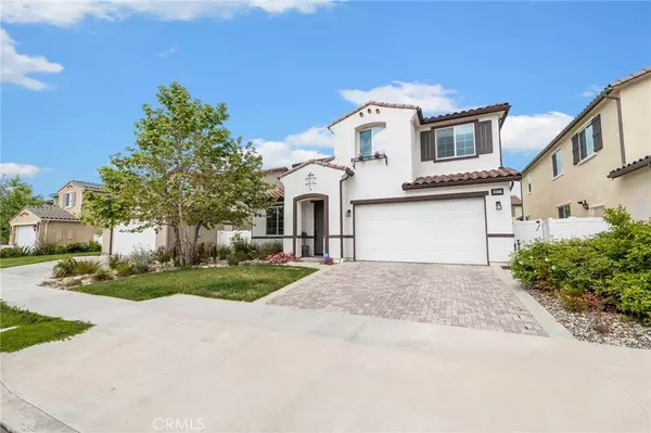 West Hills, CA 91304,8577 N Adir DR