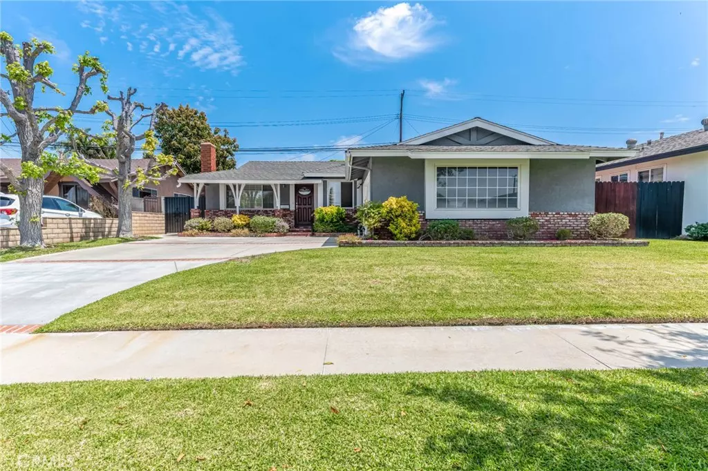 La Mirada, CA 90638,12714 Heflin DR