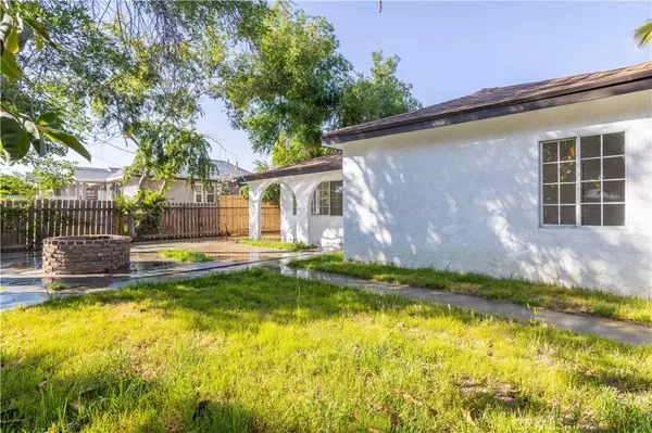 San Fernando, CA 91340,11316 Acala AVE