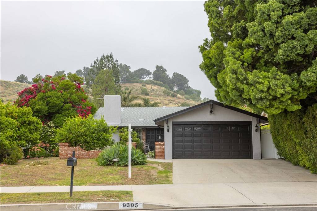 9305 Hanna AVE, Chatsworth, CA 91311