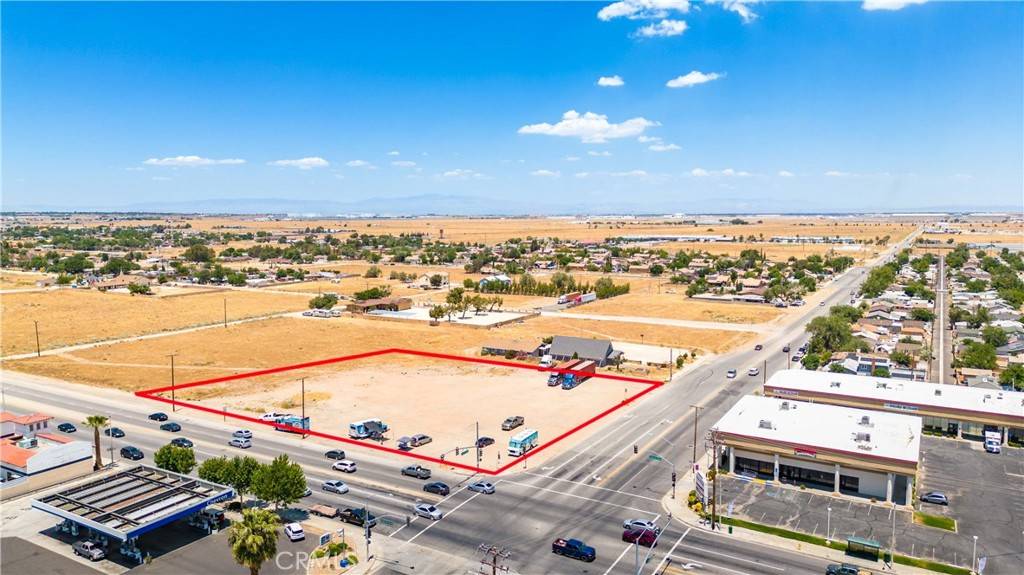 Palmdale, CA 93550,0 30 E Palmdale Boulevard