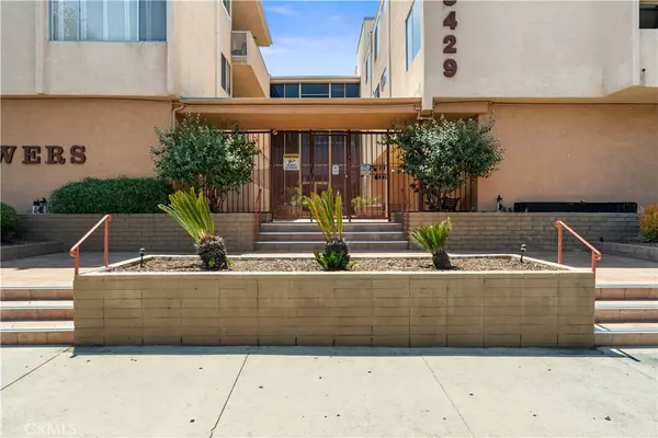 5429 Newcastle AVE #308, Encino, CA 91316