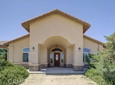 Pinon Hills, CA 92372,281 Calaveras RD