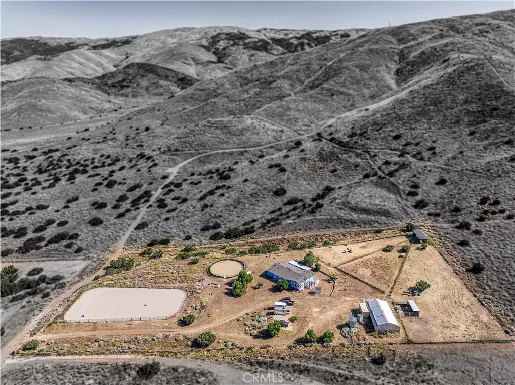 Agua Dulce, CA 91390,35740 Brian AVE