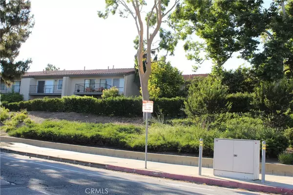 19531 Rinaldi ST #39, Porter Ranch, CA 91326