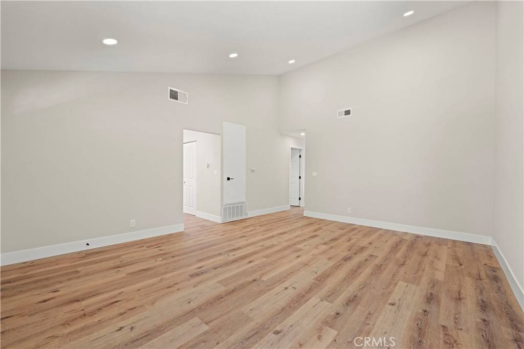 Simi Valley, CA 93063,3268 Hilldale AVE