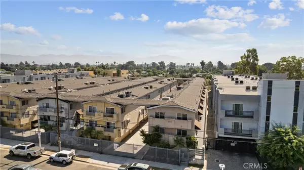 North Hills, CA 91343,8760 Burnet AVE #1