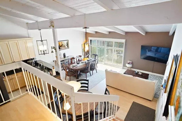 Panorama City, CA 91402,7924 Woodman AVE #48