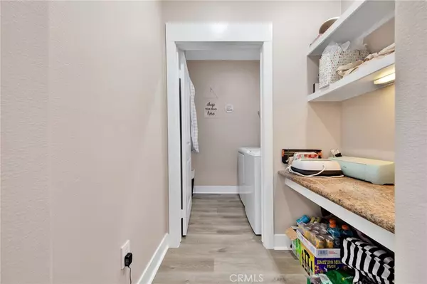 Valencia, CA 91355,24595 Town Center DR #3408