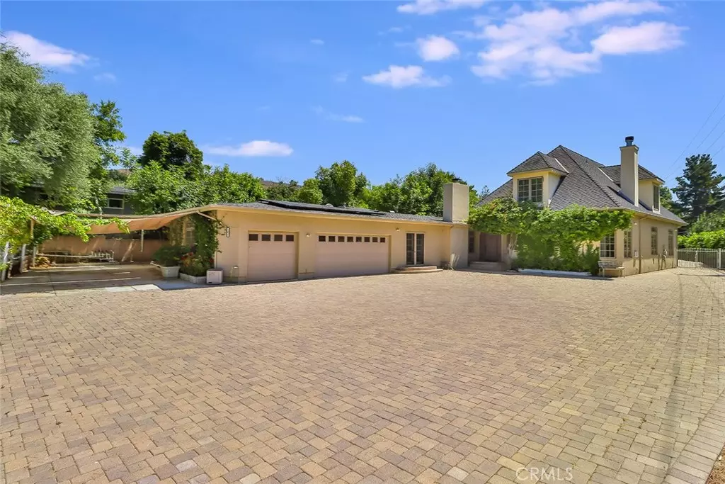 Thousand Oaks, CA 91362,1428 El Monte DR