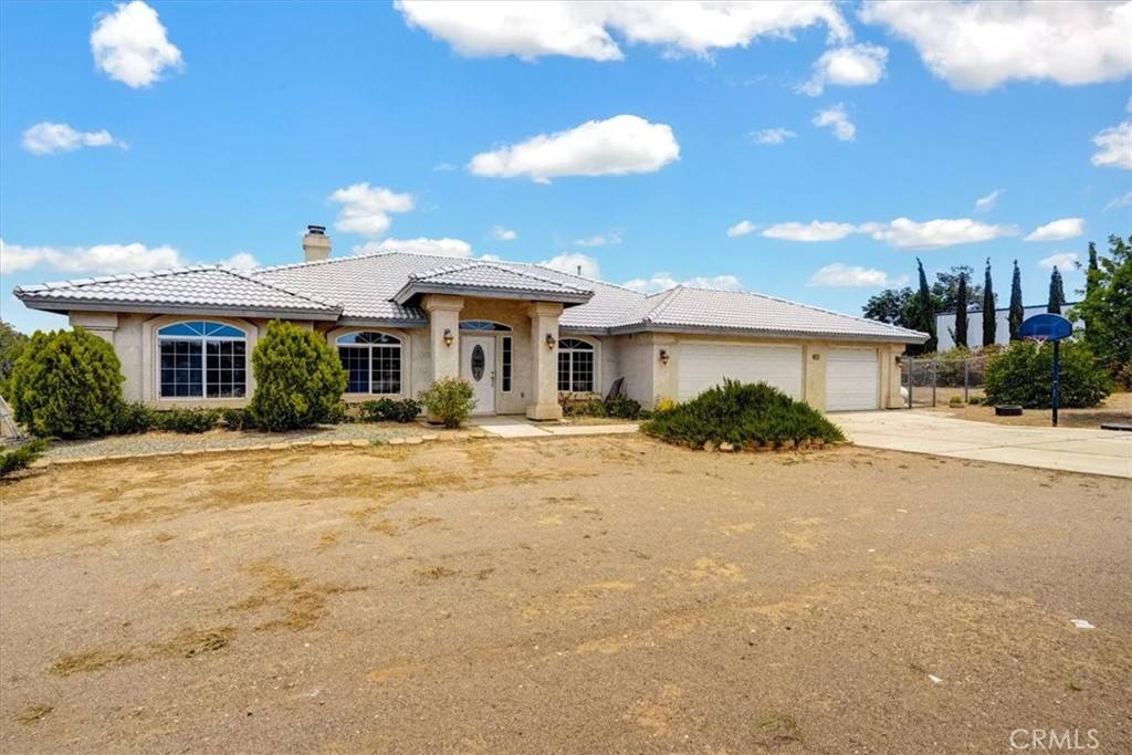 Oak Hills, CA 92344,8755 Anaconda AVE