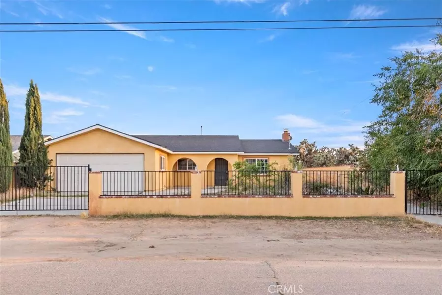 3108 W Avenue L4, Lancaster, CA 93536