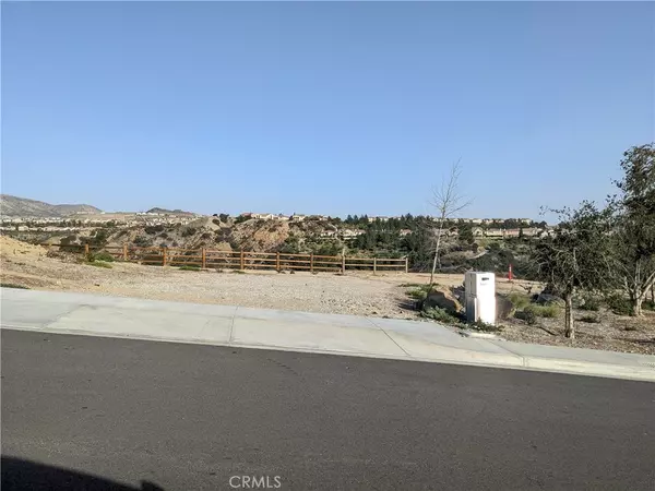 Chatsworth, CA 91311,16 COYA TRL