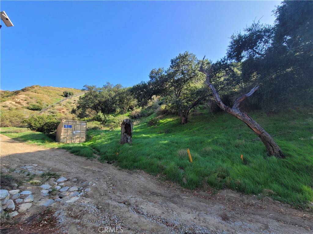 0 North TRL, Sylmar, CA 91342