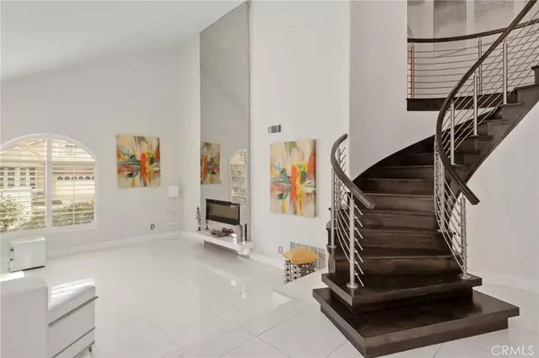 Granada Hills, CA 91344,12620 Classics DR