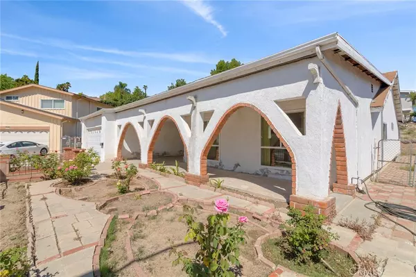 Granada Hills, CA 91344,17249 Arye PL