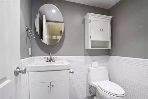 Burbank, CA 91504,1721 Rogers PL #41A