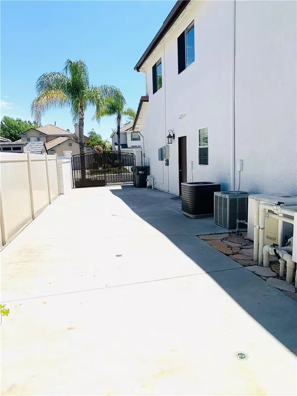 Murrieta, CA 92562,24665 Lincoln Ave