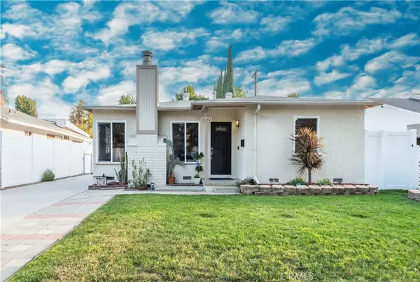 16142 Haynes ST, Lake Balboa, CA 91406