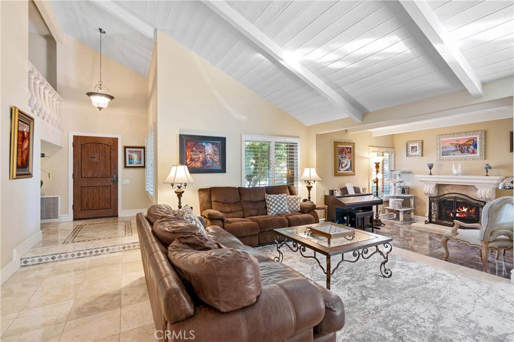 Moorpark, CA 93021,12692 Hillside DR