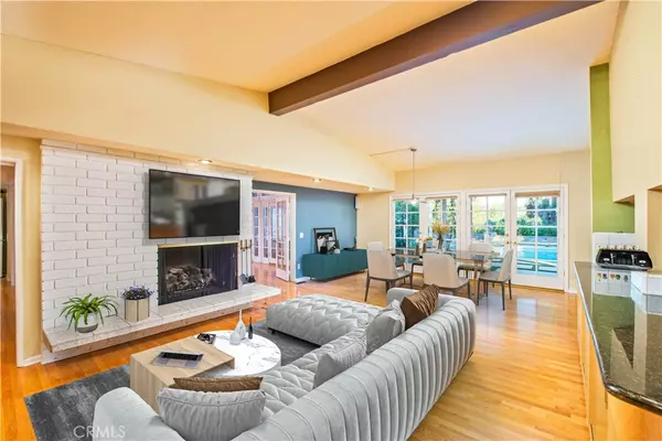 Granada Hills, CA 91344,16740 Knollwood DR