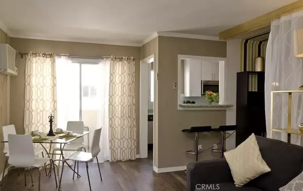 West Hollywood, CA 90069,960 Larrabee ST #219