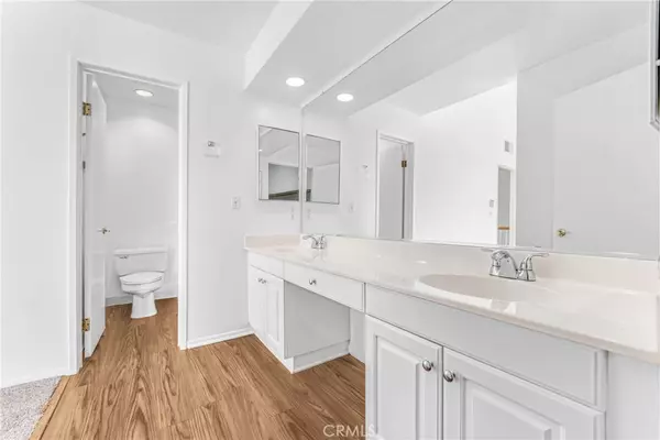 Granada Hills, CA 91344,15764 Midwood DR #1