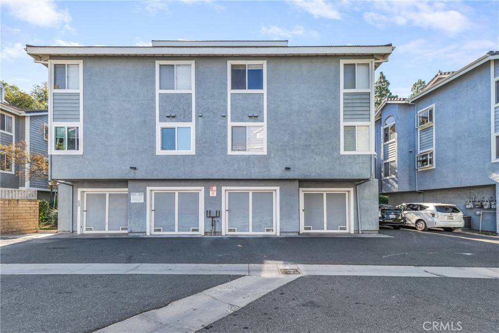 Canyon Country, CA 91351,26944 Flo LN #357