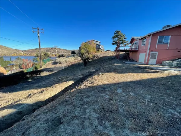 Lake Hughes, CA 93532,42885 Bluehills DR